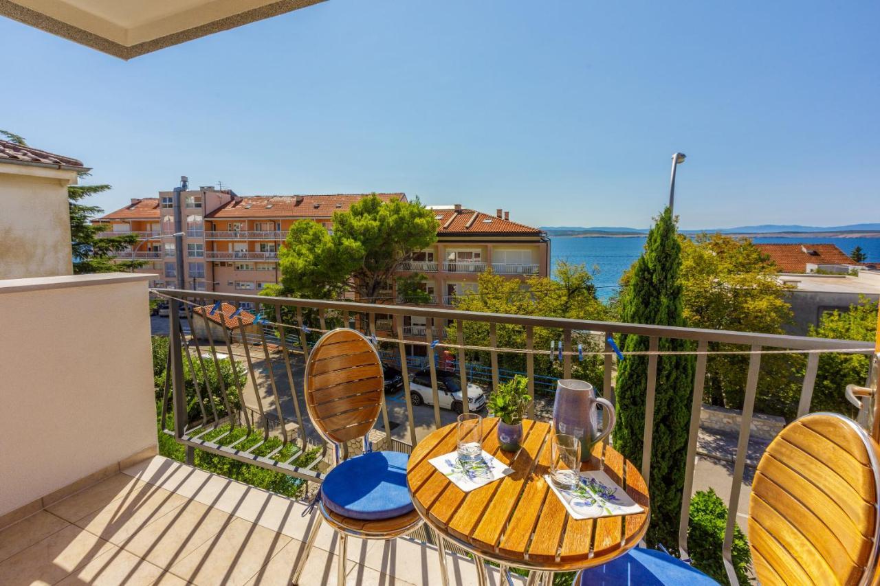 Apartments Loncaric Crikvenica Ngoại thất bức ảnh