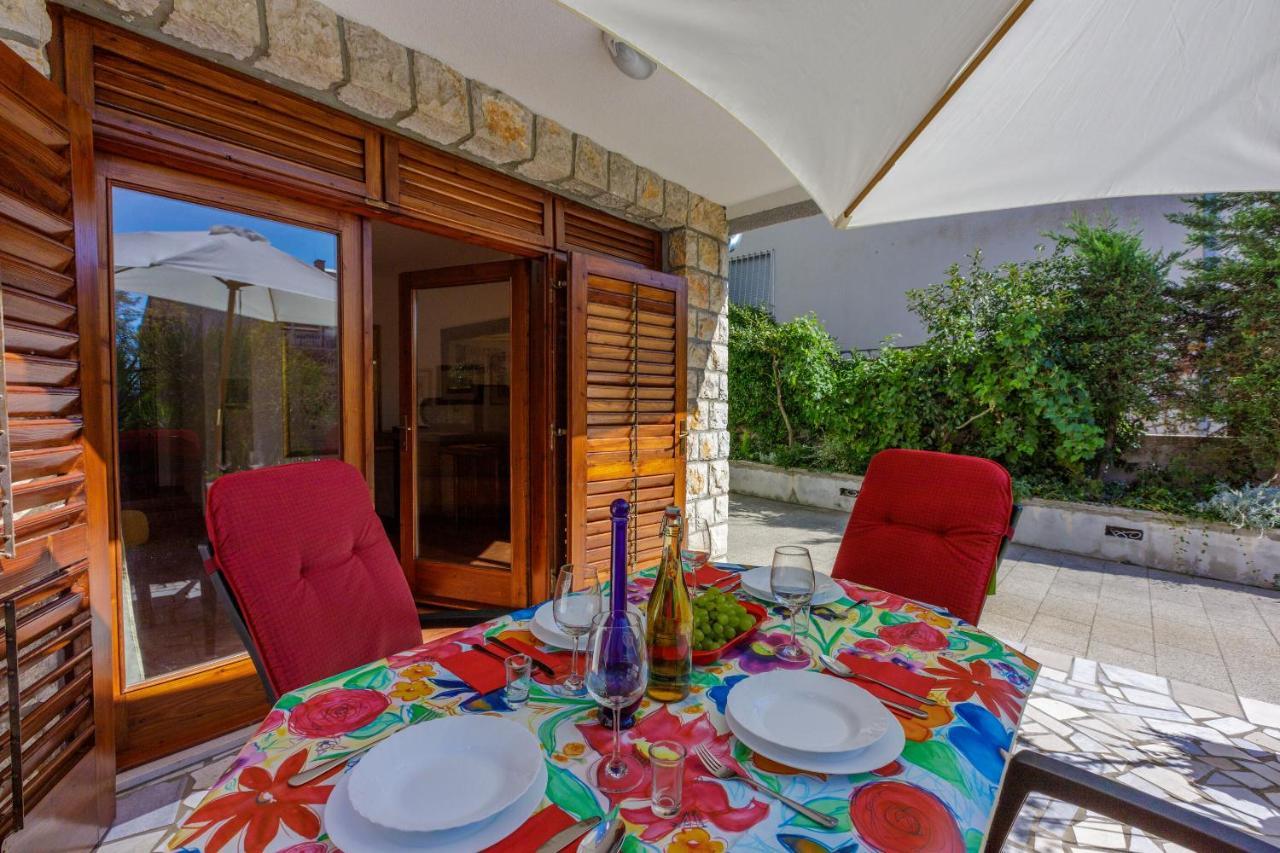 Apartments Loncaric Crikvenica Ngoại thất bức ảnh
