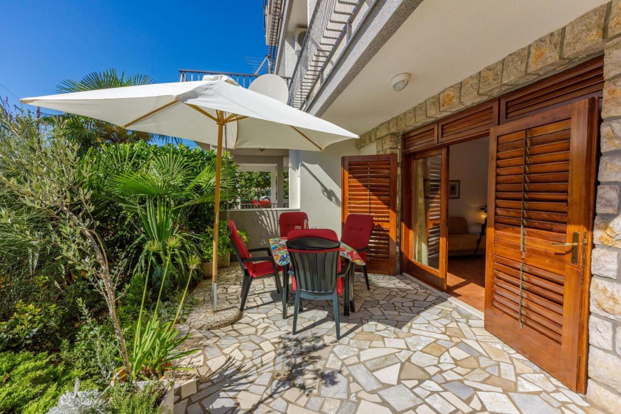 Apartments Loncaric Crikvenica Ngoại thất bức ảnh