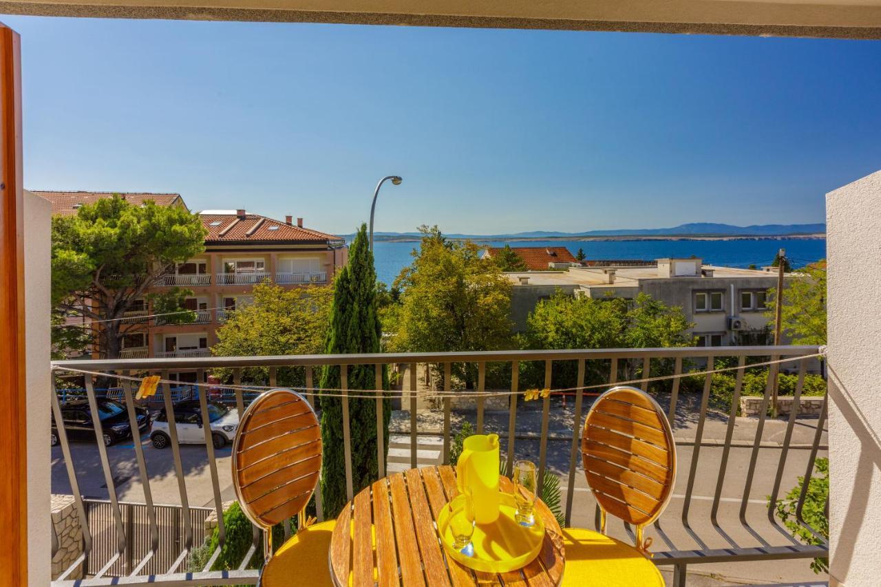 Apartments Loncaric Crikvenica Ngoại thất bức ảnh