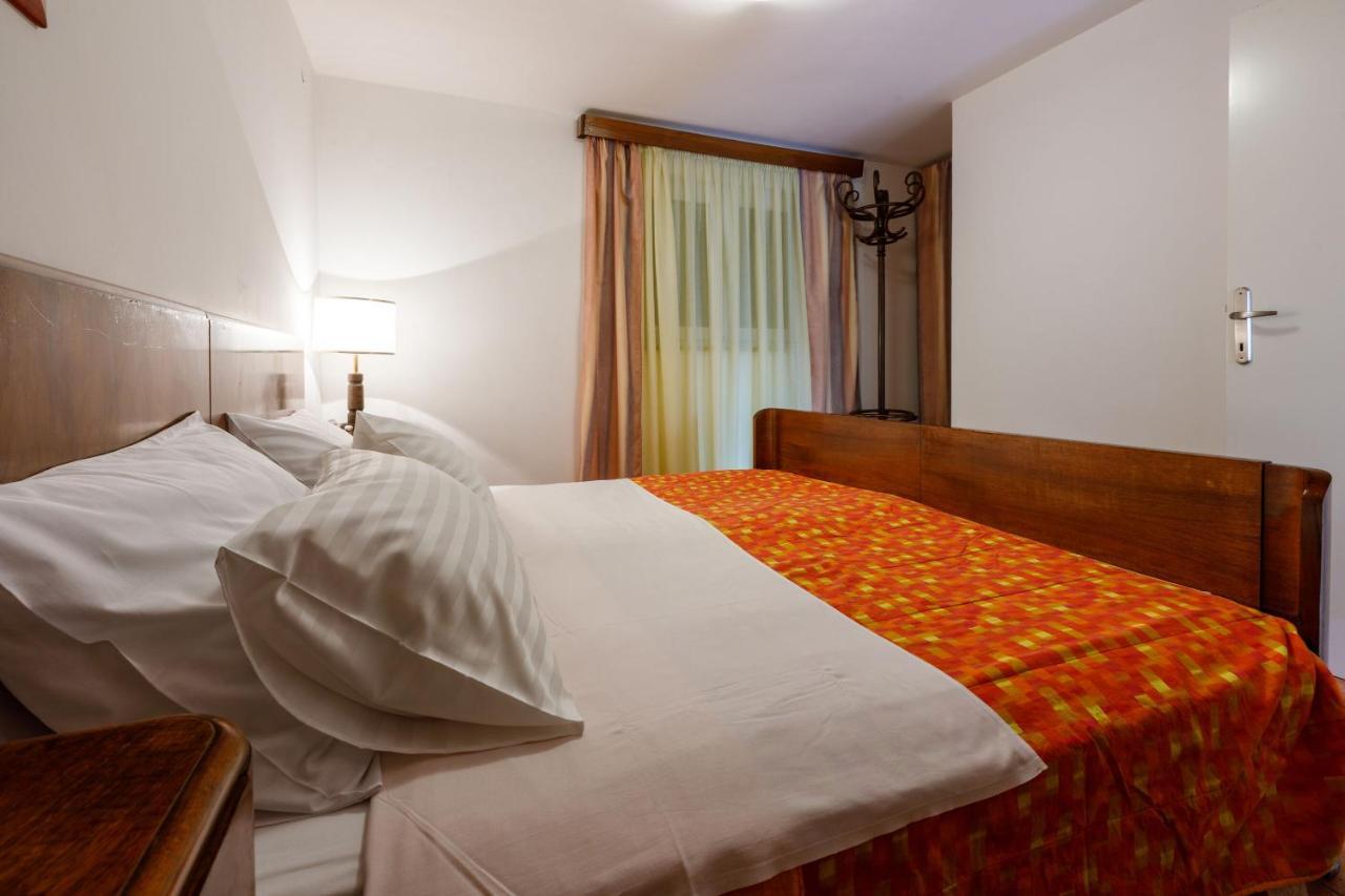 Apartments Loncaric Crikvenica Ngoại thất bức ảnh