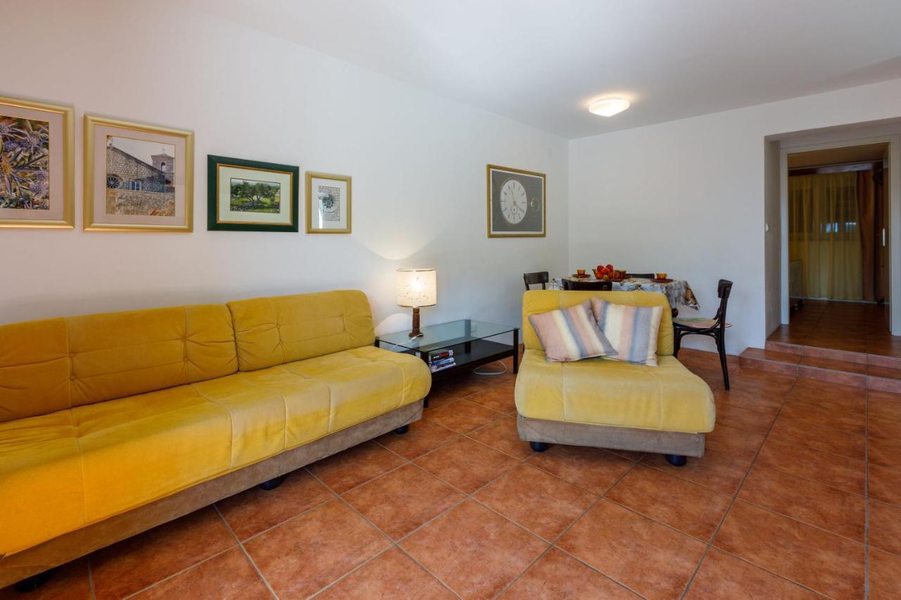 Apartments Loncaric Crikvenica Ngoại thất bức ảnh