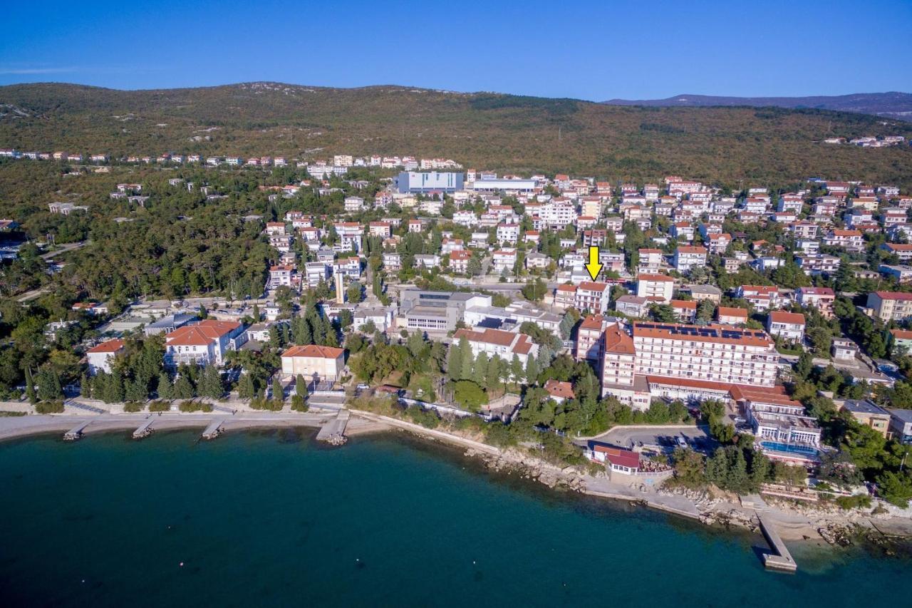 Apartments Loncaric Crikvenica Ngoại thất bức ảnh
